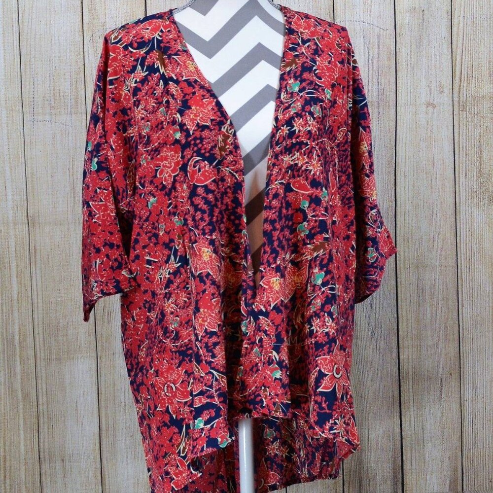Floral Lindsay Kimono